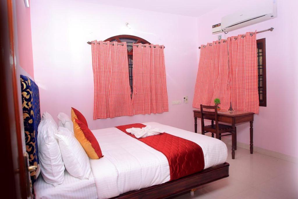 Mp Villa - Lovely Furnished Appartment Puduccseri Kültér fotó