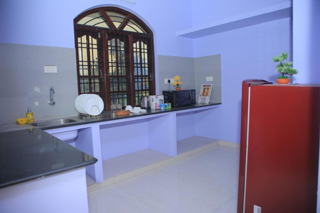 Mp Villa - Lovely Furnished Appartment Puduccseri Kültér fotó
